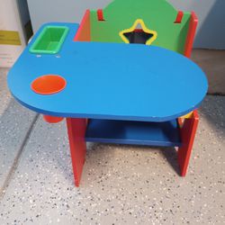 Toddler Chair / Desk