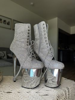 Pleased Heels 7” - Size 9