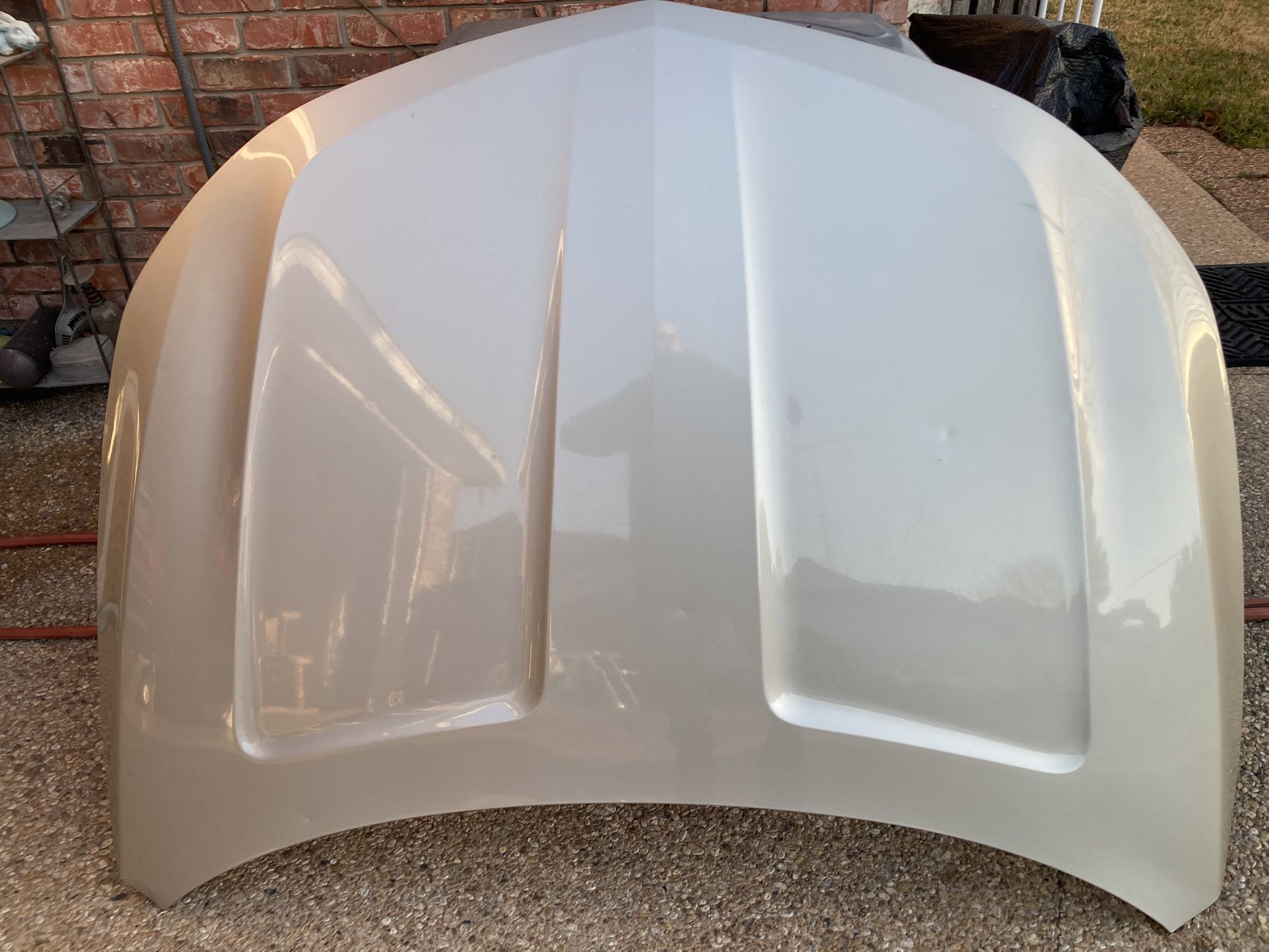 2014 Chevy Impala LT Hood (fits up to 2020)