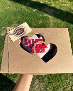 Valentine Gift Box Thumbnail