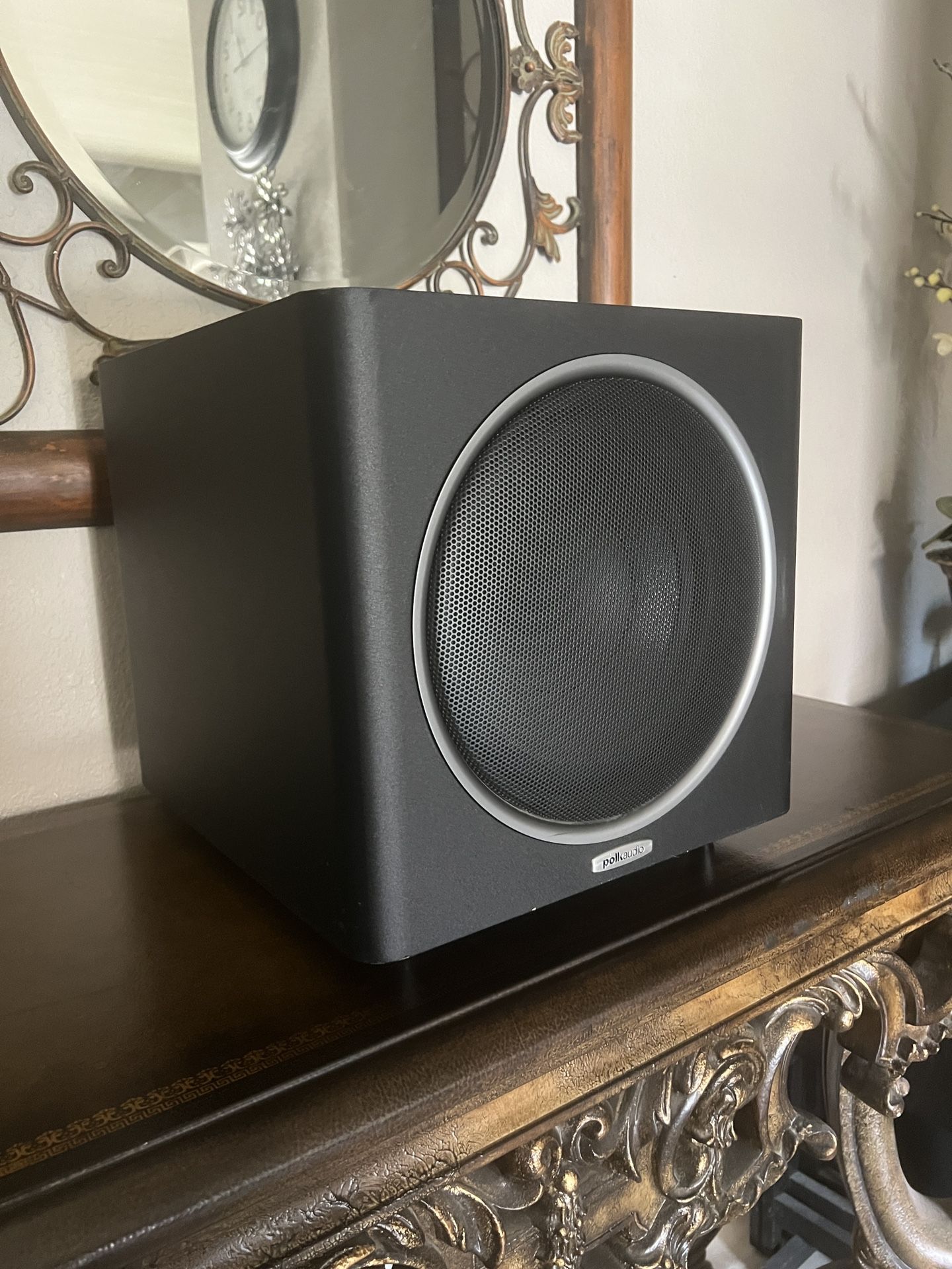 Polk Audio Powered Subwoofer