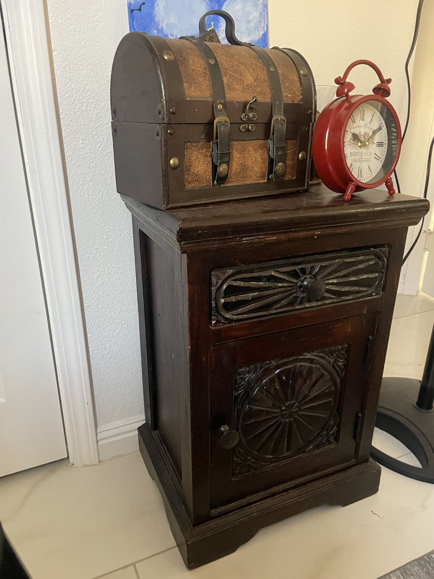 2 night stands heavy real wood carved