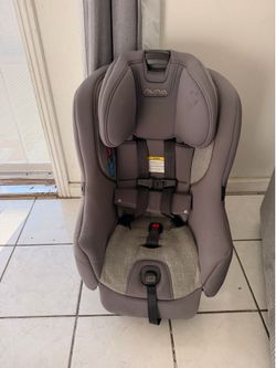 Nuna Rava car seat