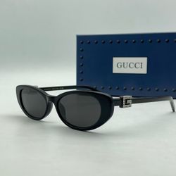 GUCCI Women's Black Gold Sunglasses Stylish Eyewear