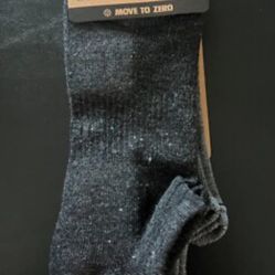 2 PR UNISEX'S NIKE MOVE ZERO DRI-FIT EVERYDAY PLUS NO SHOW SOCKS-