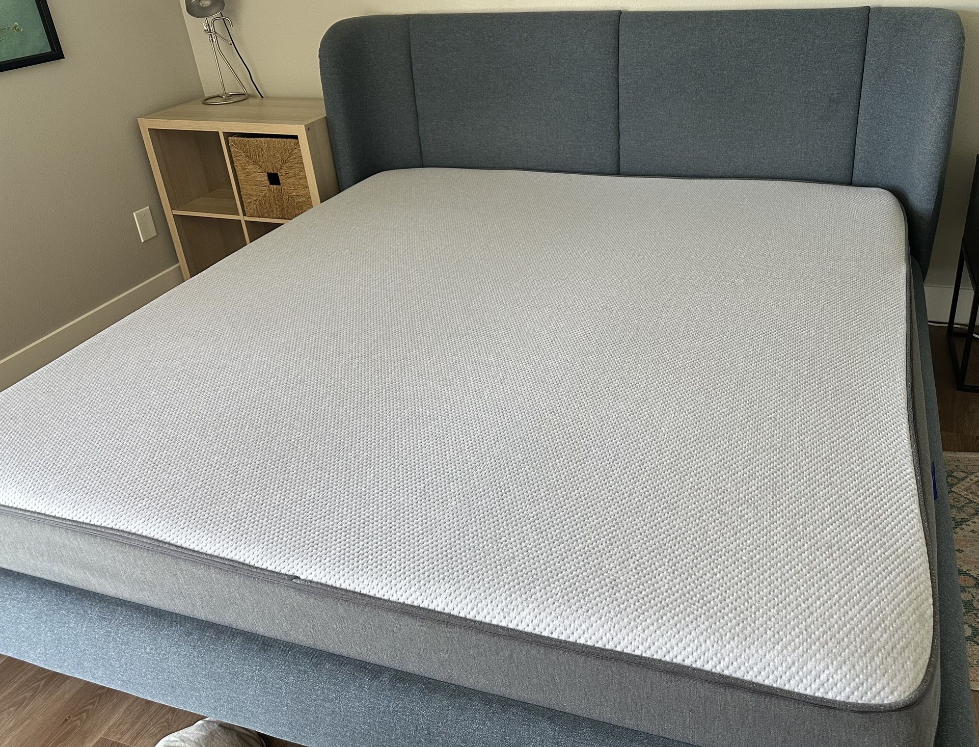Bed Frame with Casper Mattress