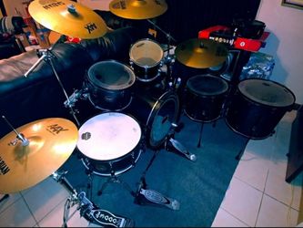 Drum Set, Mapex Meridian Black, Wood Grain, Sabian AAX set