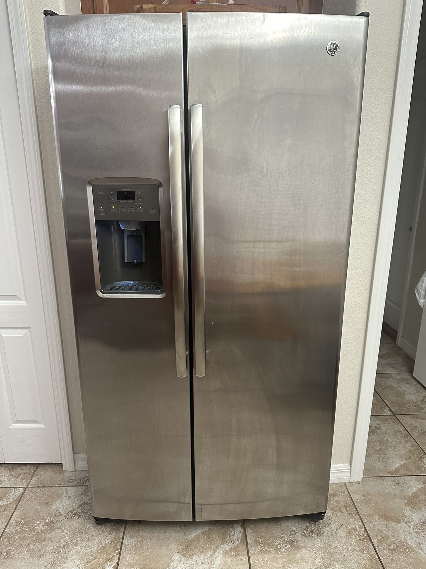 GE refrigerator