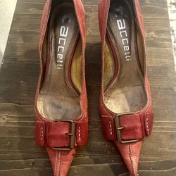 Red Witch Kitty Heels, Size 9