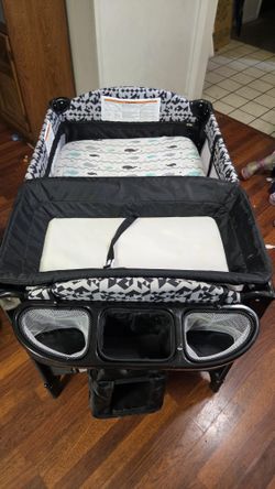 Xilingol 5-in-1 Pack and Play+ Matresses