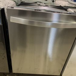 WHIRLPOOL DISHWASHER 