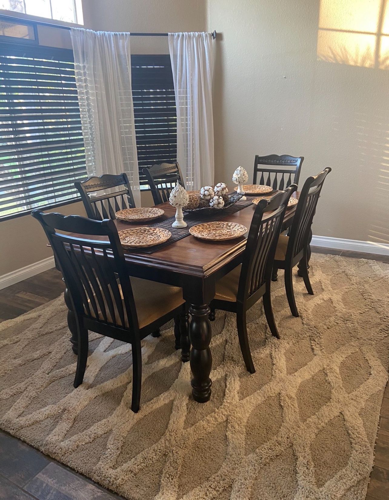 Dining Room Table 6 Chairs for Sale in Riverside, CA OfferUp