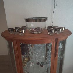 Vintage Punch Bowl With 14 Cups  