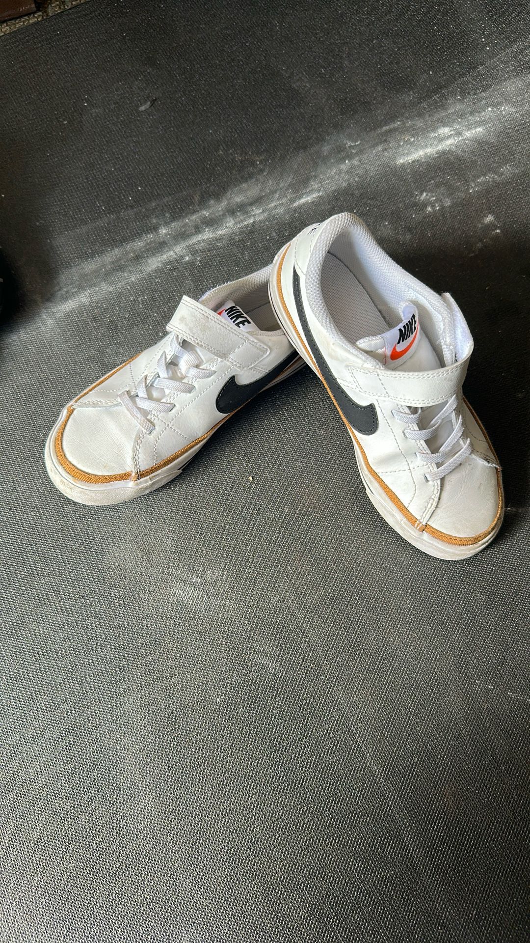 Nike Shoes Size 1Y