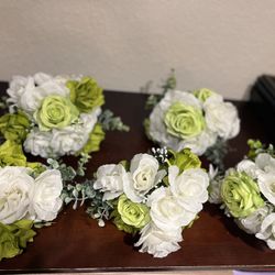 Green & White Bouquets
