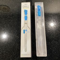 HOST CHILL Cooling Pour Spout with Cork Keep Your Bottle Chilled for Hours NEW