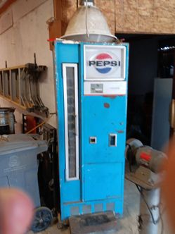 Pepsi machine