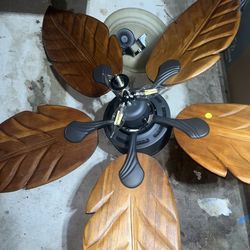 Leaf light fixture