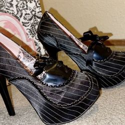 Brand New Bordello Designer Heels Size 9