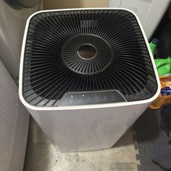 Medify Air Purifier