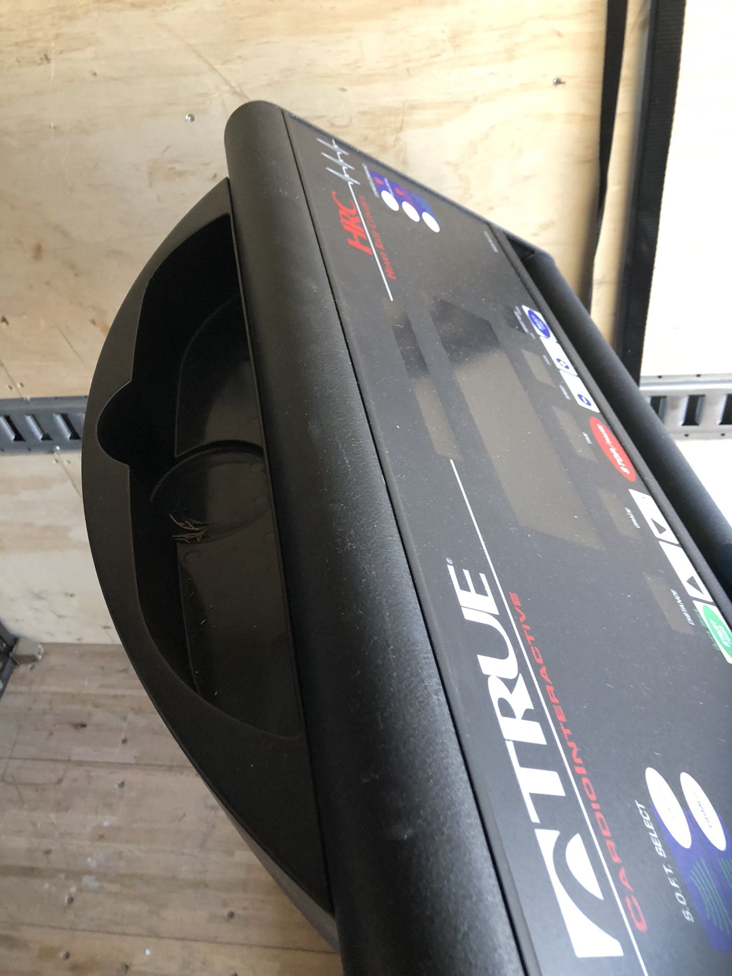 True 500 soft select treadmill FREE for Sale in Alameda, CA OfferUp