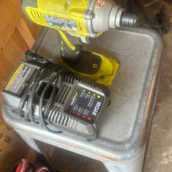 RIOBY TOOL CHARGER AND GUN ONLY 