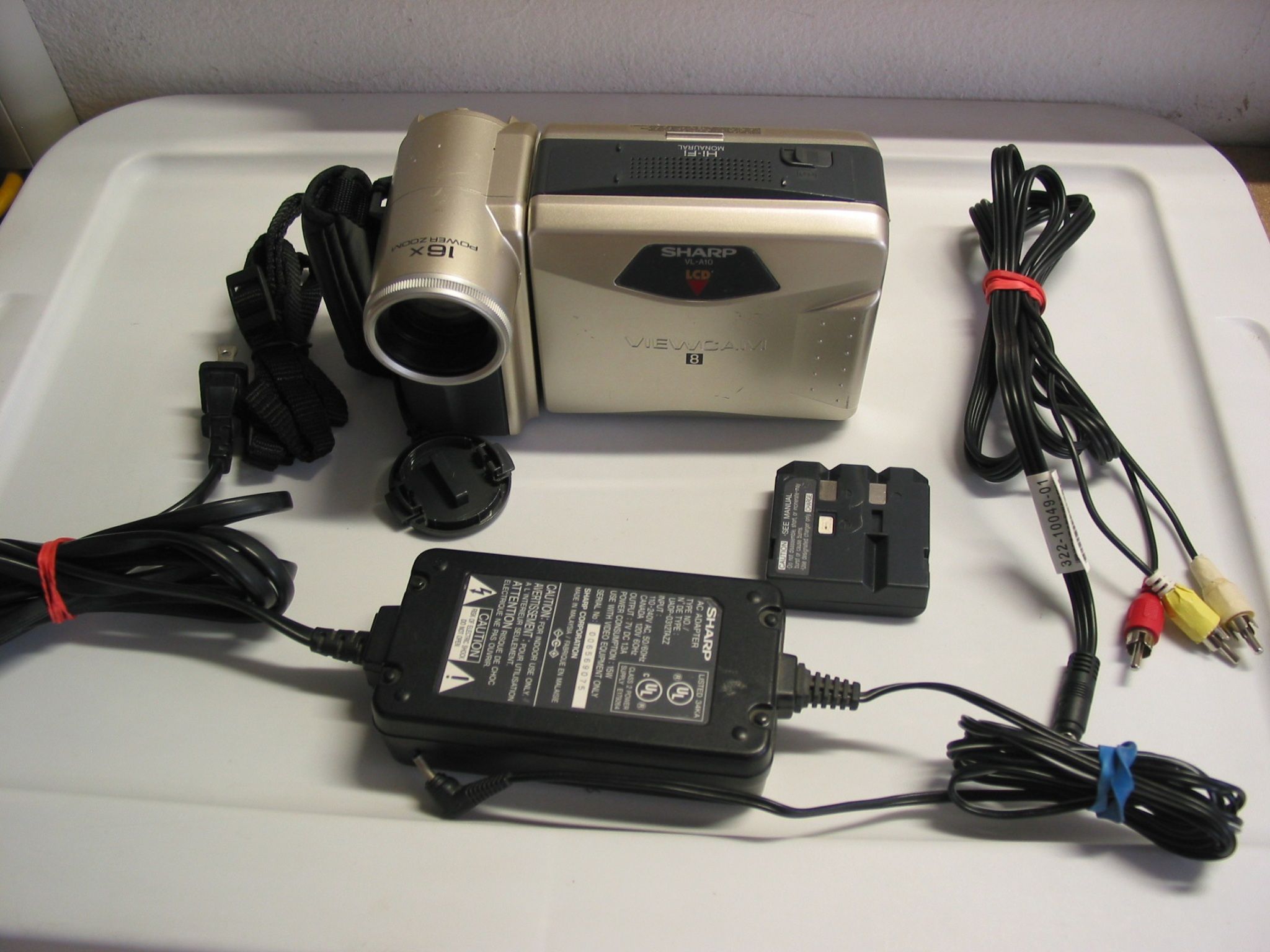 Sharp ViewCam VL A10U Video8 Video camcorder 8mm Cassette Playback