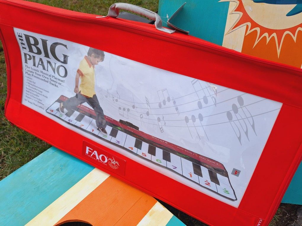 The Big Piano FAO Schwarz