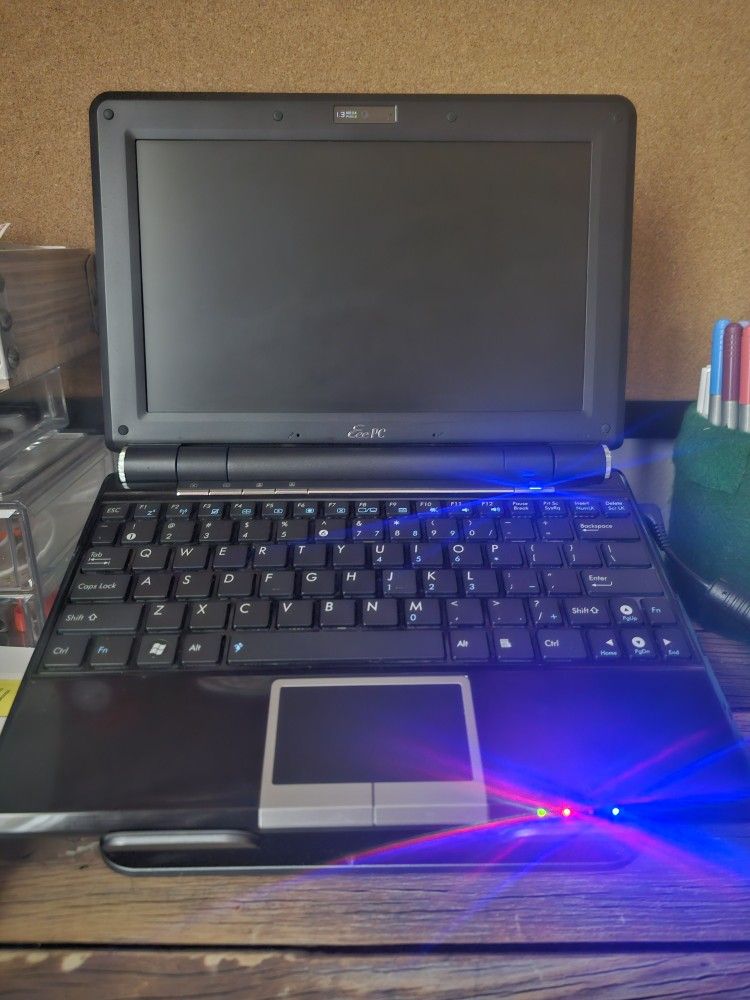 Asus Eee PC 1000HA Laptop