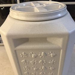 Dog Food Container 