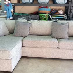 Sectional Couch 