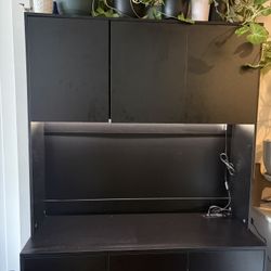 Black Hutch w/ Outlet