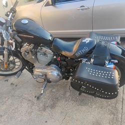 HD XL(contact info removed) 18.000 Millas Good Condition