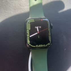 Apple Watch Series 7 45mm GPS