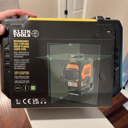 Klein Tools- rechargeable self- leveling green planar laser level (93PLL)