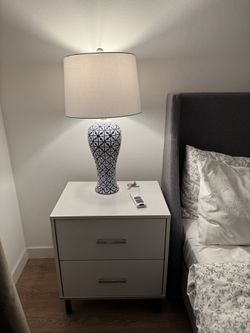 Side Tables With Lamp