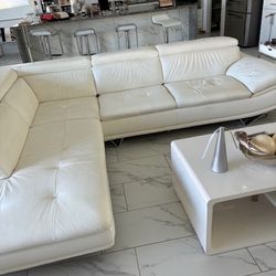 Leather Sectional Sofa, White In Perfect Condition