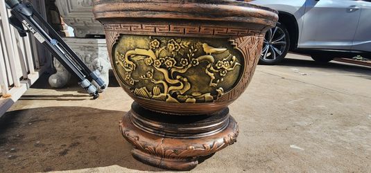 Artistic Pot 