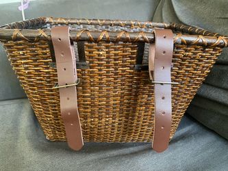 Wicker Bicycle Basket with Leather Straps