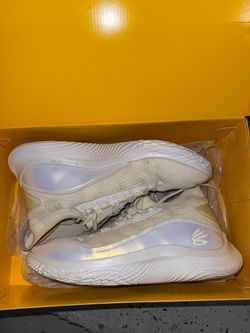 Men’s Under Armor Curry 8