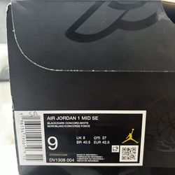 Air jordan mid 1 space jam