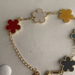 Clover Bracelet