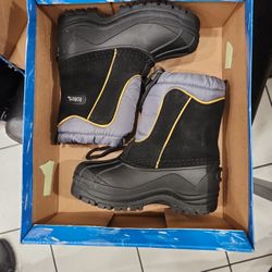 Totes Kids Snow Boots