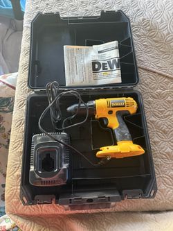 DEWALT Hand Drill. NO BATTERY. MAKE OFFER