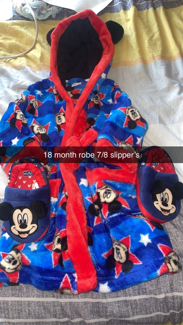 Mickey Robe And Slipper