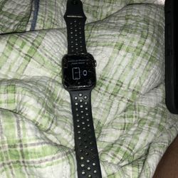 Nike Series 4 Watch (cracked)