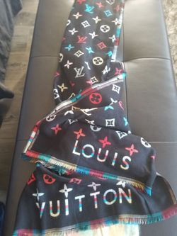 Louis Vuitton Scarf for Sale in Phoenix, AZ - OfferUp