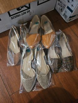 Women's shoes size 8