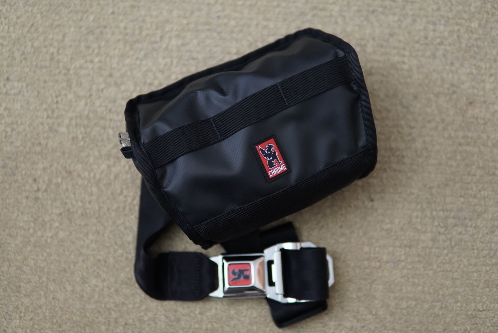 Chrome Industries Niko Sling Camera Bag