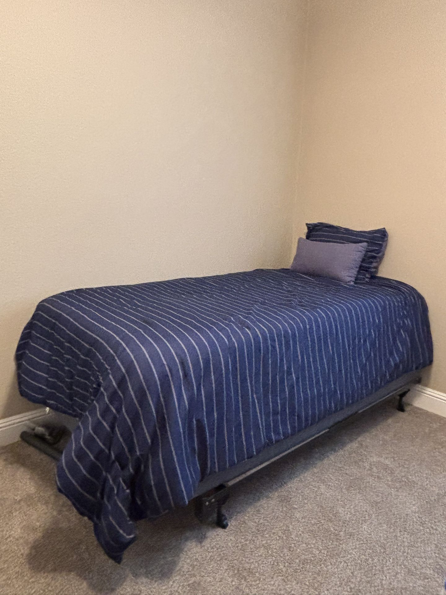 Twin Bed